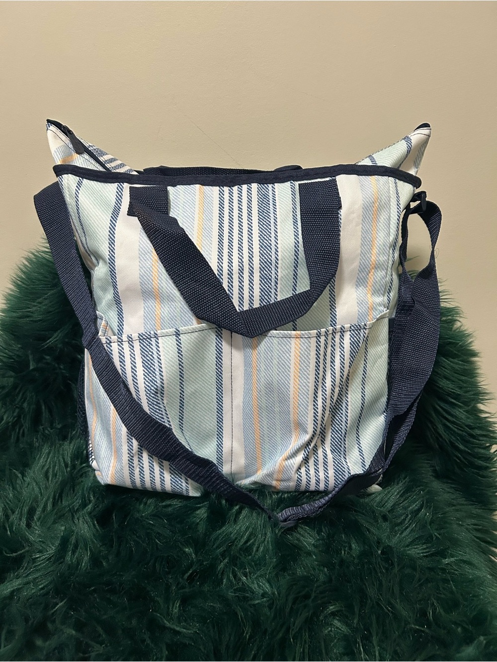 thirty-one Navy and White Tote Bag